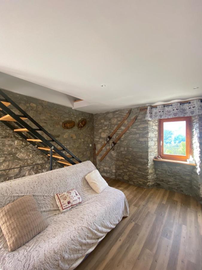 Gite De Montagne Poubeau Extérieur photo